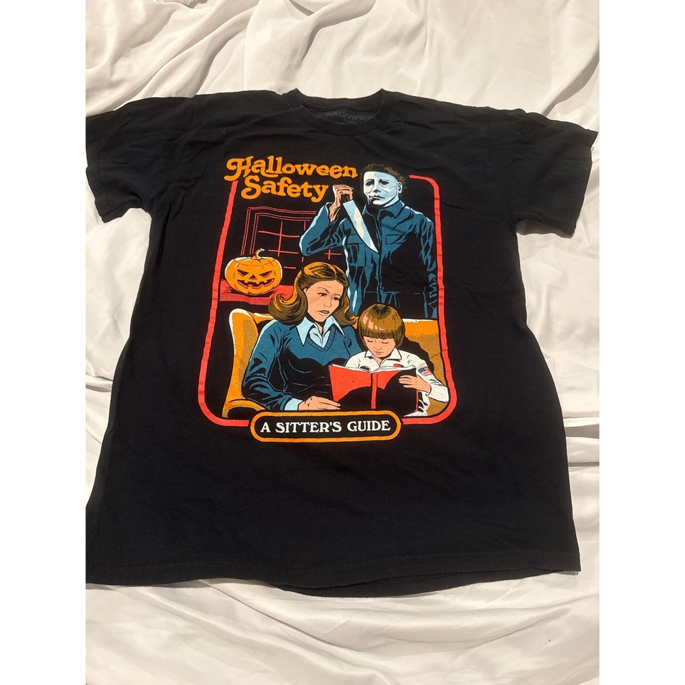 Official Michael Myers Halloween
Safety A Sitter's Guide Graphic T-Shir Black M